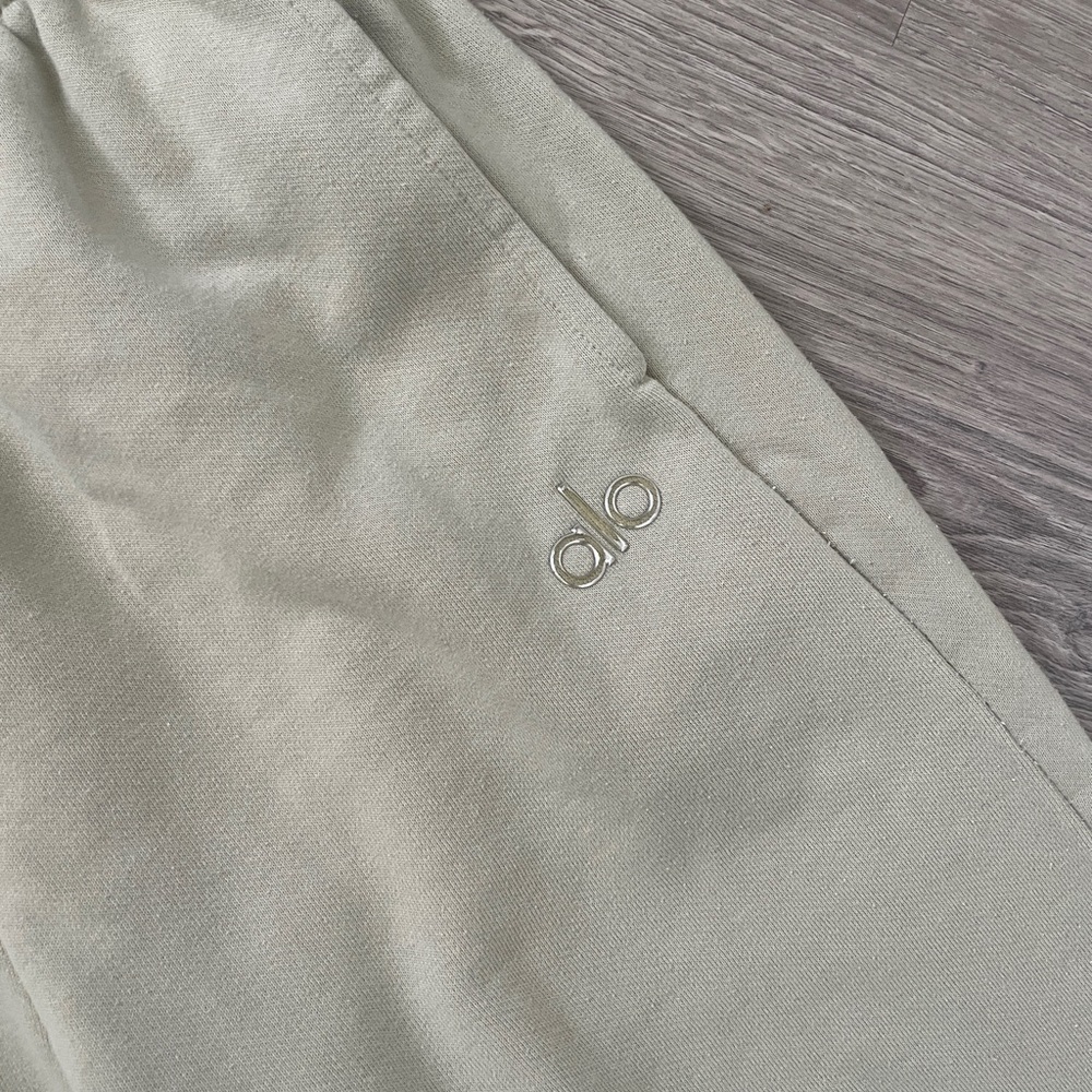 Alo Accolade SET - Hoodie & Sweatpants - Pale Green - Size Small - Picture 5 of 6
